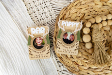 Load image into Gallery viewer, Deer Father's Day Magnetic Picture Frame for Wallet Sized Photos