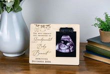 Load image into Gallery viewer, The Best Parents Become Grandparents Baby Pregnancy Announcement Ultrasound Picture Frame