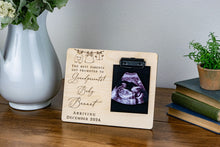 Load image into Gallery viewer, The Best Parents Become Grandparents Baby Pregnancy Announcement Ultrasound Picture Frame