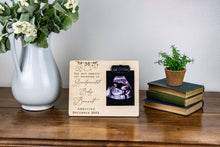 Load image into Gallery viewer, The Best Parents Become Grandparents Baby Pregnancy Announcement Ultrasound Picture Frame