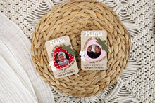 Load image into Gallery viewer, Gift for Mom or Grandma Strawberry Magnetic Picture Frame for Wallet Sized Photo