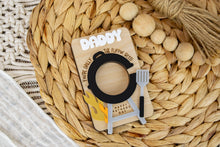 Load image into Gallery viewer, Grilling Dad Father's Day Magnetic Photo Frame for Wallet Sized Photos