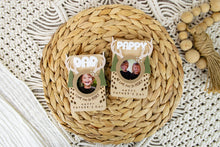 Load image into Gallery viewer, Deer Father's Day Magnetic Picture Frame for Wallet Sized Photos