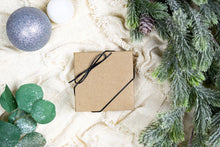 Load image into Gallery viewer, Mr and Mrs Ornament, Newlywed Gift