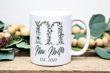 Load image into Gallery viewer, Personalized Monogram Rose Letter Mug - Gift for Bride - Set Option Avaliable