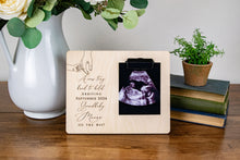 Load image into Gallery viewer, A New Tiny Hand to Hold Pregnancy Announcement Sign
