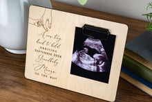 Load image into Gallery viewer, A New Tiny Hand to Hold Pregnancy Announcement Sign
