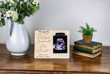 Load image into Gallery viewer, The Best Parents Become Grandparents Baby Pregnancy Announcement Ultrasound Picture Frame
