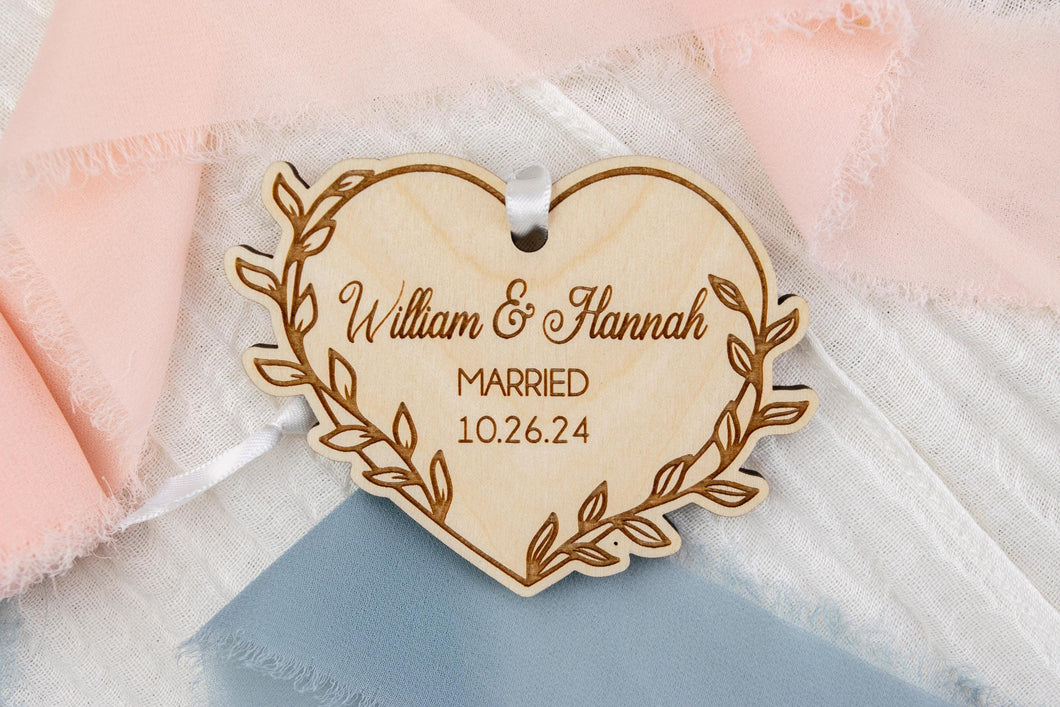 Wood Leafy Heart Married Christmas Ornament, Personalized Wedding Gift