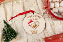 Load image into Gallery viewer, 3D Merry Christmas Mommy and Daddy Ornament, Gift for Expecting Parents
