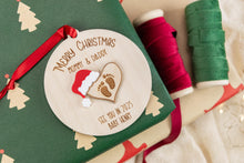 Load image into Gallery viewer, 3D Merry Christmas Mommy and Daddy Ornament, Gift for Expecting Parents
