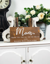 Load image into Gallery viewer, Thank You Mom Sign - Mother&#39;s Day Gift
